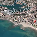 Vue à La Du Môle - Clim - Fibre Wifi *